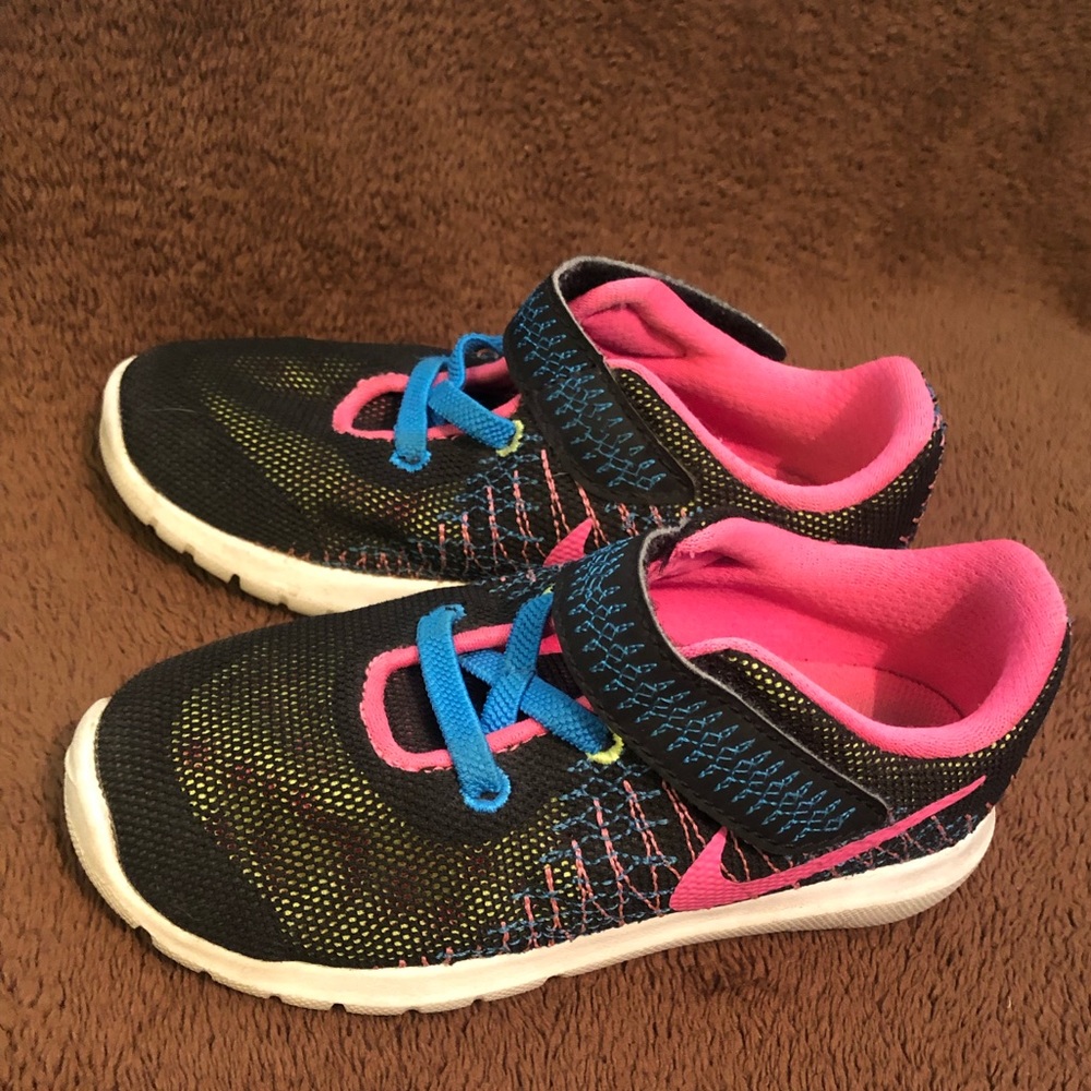 Nike size 9C
